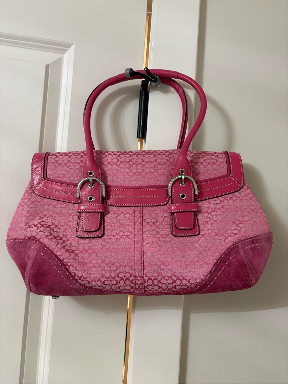 Coach Soho Y2K Flap Satchel, featuring pink signature jacquard canvas and suede - Picture 2 of 4